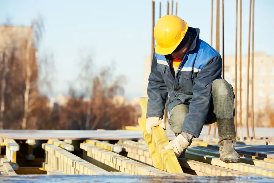 Coffrage pour des structures solides