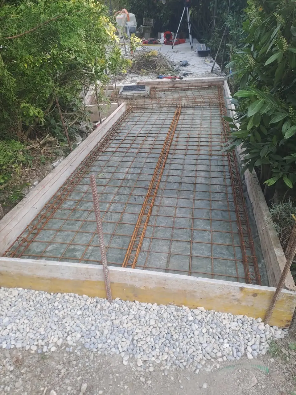 Création d'un accès en béton balayé à Saint-Julien-en-Genevois — photo 3