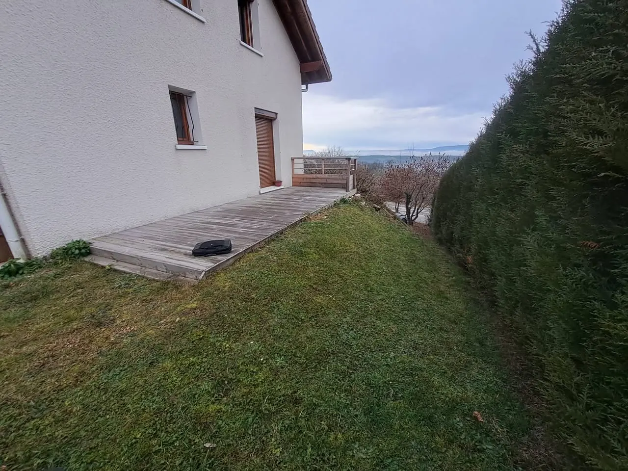 Extension de garage semi-enterré en béton à Cruseilles — photo 2